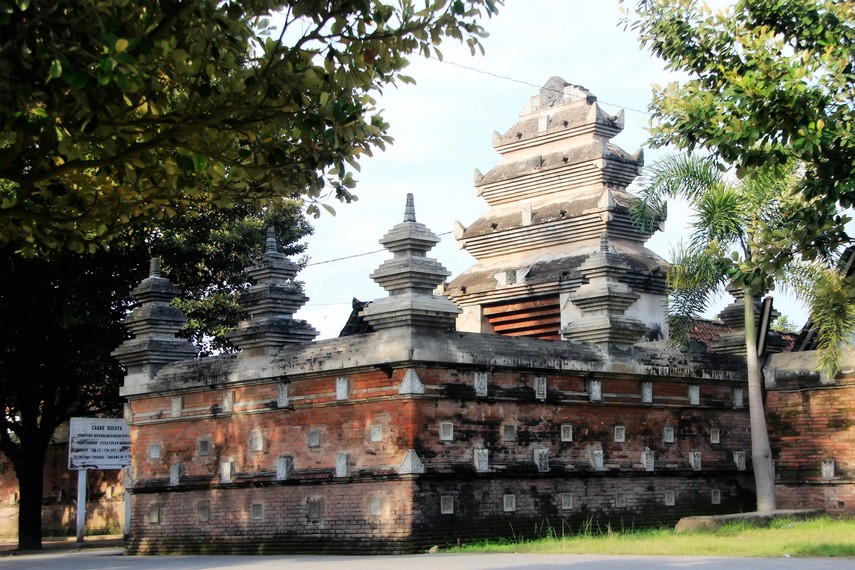 Makam Para Raja-raja Mataram