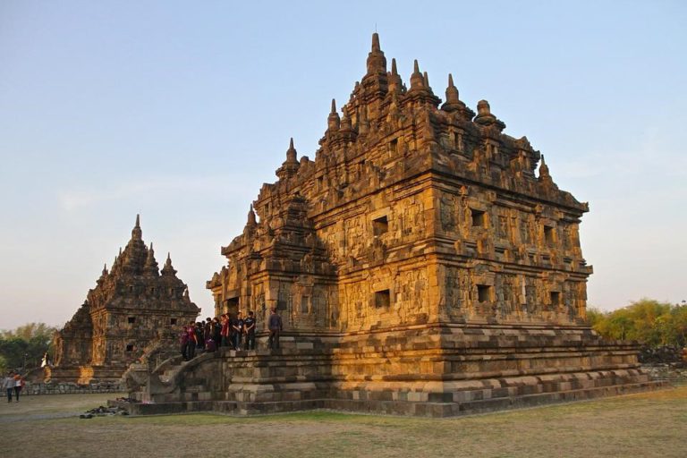 8 Candi Hindu Budha yang Terkenal di Indonesia, Ini Ciri dan Sejarahnya