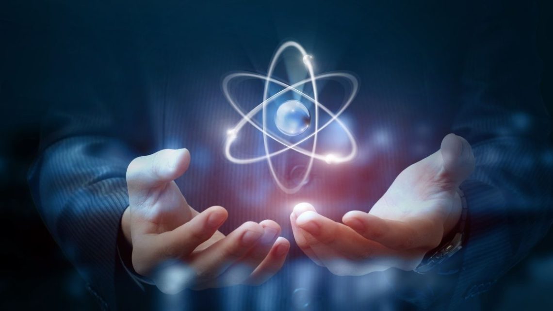 Pengertian Atom dan Perkembangan Atom Berdasarkan Teorinya – Gramedia