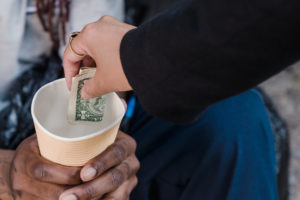 Perbedaan Sedekah Infaq Wakaf Zakat