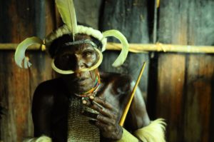 upacara adat papua