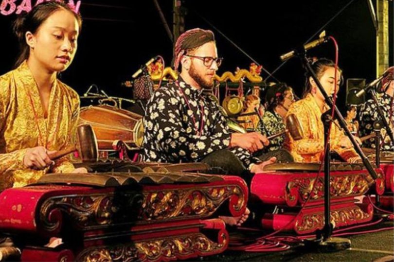 11 Lagu Daerah Jawa Tengah Terpopuler serta Lirik Lengkapnya Gramedia