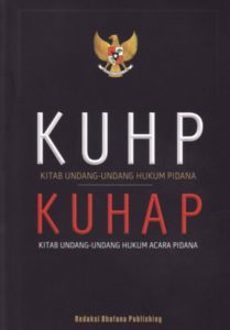 https://www.gramedia.com/products/kuhp-kitab-undang2-hukum-pidana-kuhap-kitab-undang2-hukum-acara-pidana?utm_source=literasi&utm_medium=literasibuku&utm_campaign=seo&utm_content=LiterasiRekomendasi