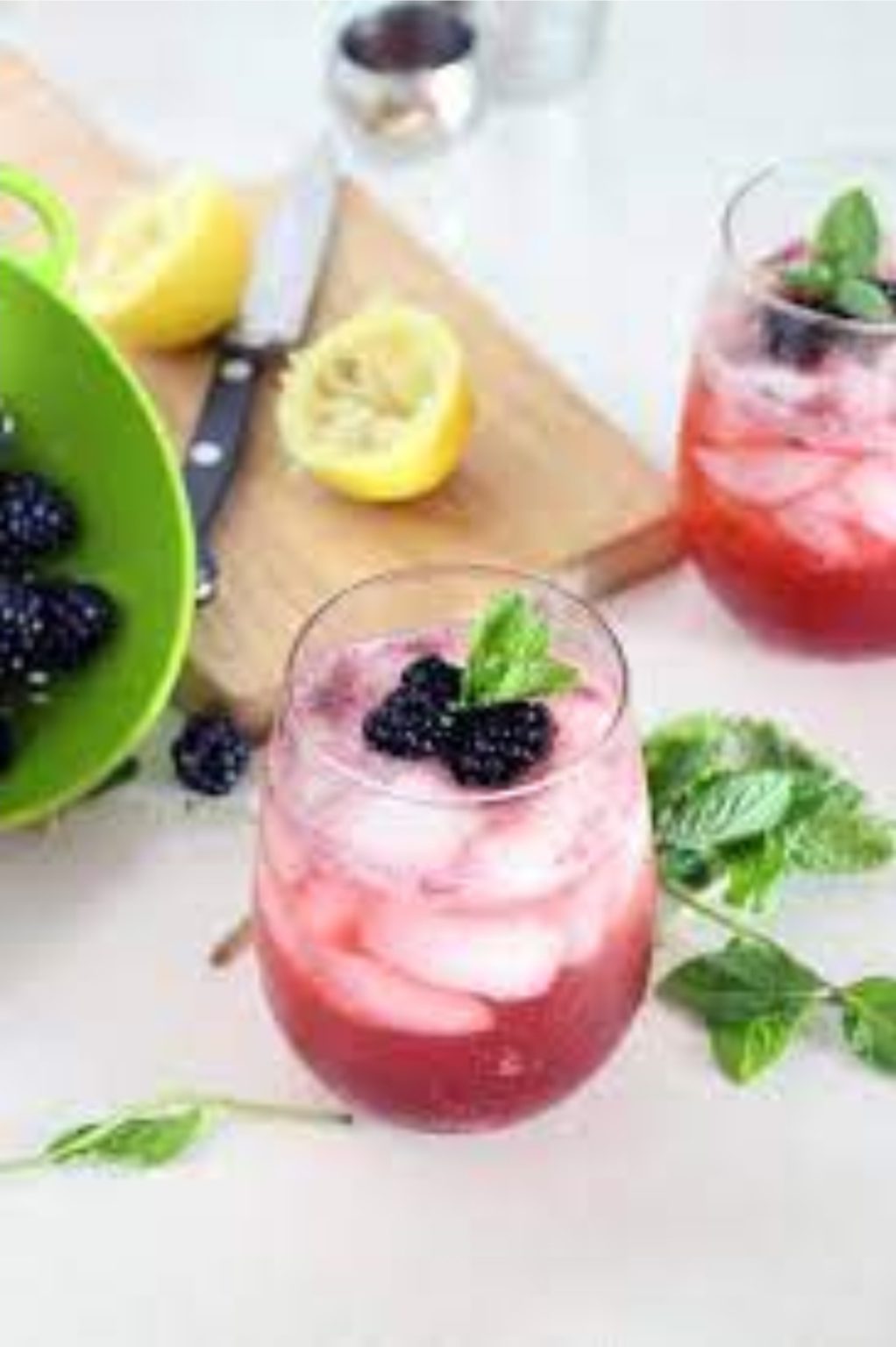 12 Resep Mocktail Segar yang Bisa Kamu Buat Sendiri di Rumah – Gramedia ...